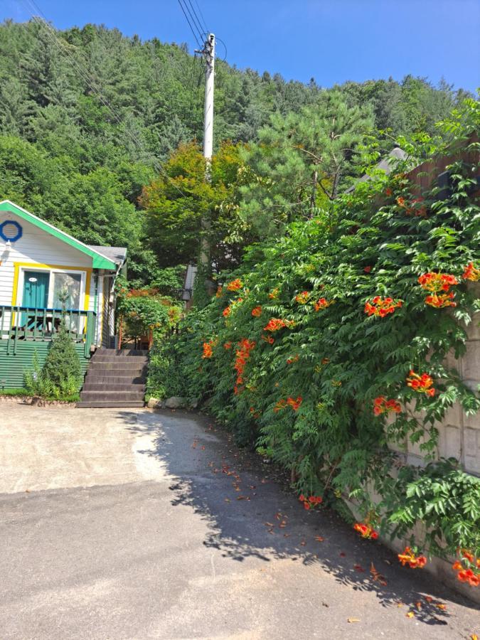 Charm Pension Gapyeong Exterior photo