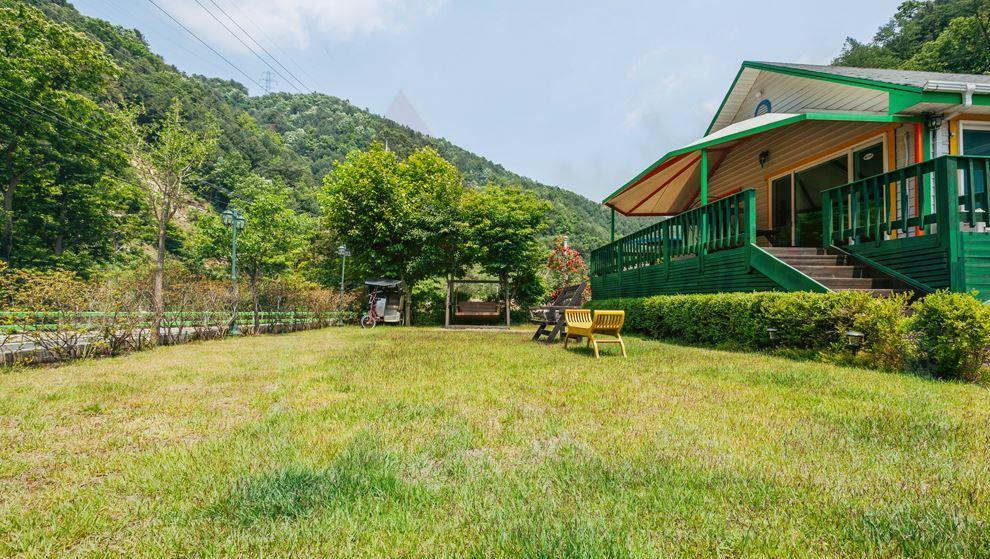 Charm Pension Gapyeong Exterior photo